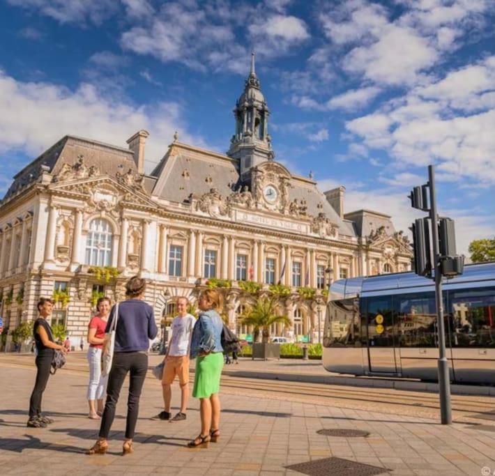 Le National Panoramique Leilighet Tours Eksteriør bilde